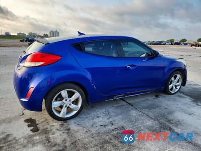 Trzecie zdjęcie samochodu z tyłu: 2014 HYUNDAI VELOSTER BASE VIN:KMHTC6AD1EU207274 - miniatura