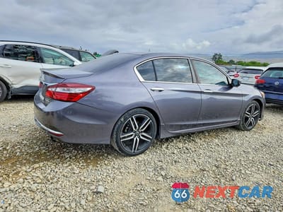 Trzecie zdjęcie samochodu z tyłu: 2017 HONDA ACCORD SPORT SPECIAL EDITION VIN:1HGCR2F16HA189307 - miniatura