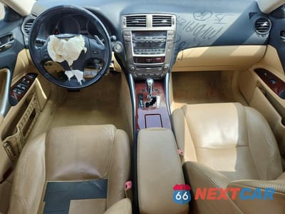 Zdjęcie 8 z 12 samochodu: 2007 LEXUS IS 250 VIN:JTHBK262772027474 - miniatura