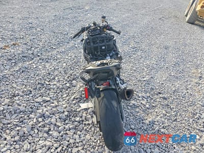 Czwarte zdjęcie samochodu z boku: 2025 BMW S 1000 RR VIN:WB10P230XS6L62112 - miniatura