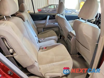 Zdjęcie 11 z 13 samochodu: 2010 TOYOTA HIGHLANDER BASE VIN:5TDBK3EH5AS007561 - miniatura