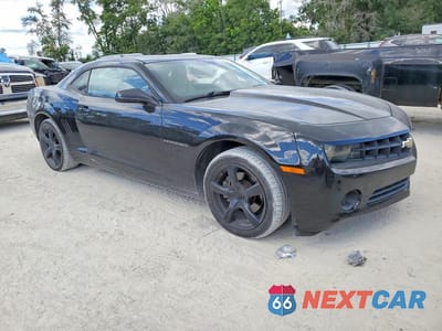 Czwarte zdjęcie samochodu z boku: 2012 CHEVROLET CAMARO LS VIN:2G1FA1E34C9194227 - miniatura