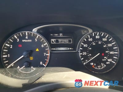 Zdjęcie 9 z 12 samochodu: 2018 NISSAN PATHFINDER S VIN:5N1DR2MM2JC662450 - miniatura