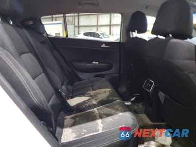 Zdjęcie 11 z 13 samochodu: 2017 KIA SPORTAGE LX VIN:KNDPMCAC1H7242828 - miniatura