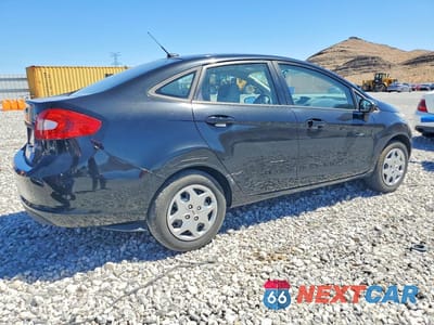 Trzecie zdjęcie samochodu z tyłu: 2011 FORD FIESTA S VIN:3FADP4AJ1BM225593 - miniatura