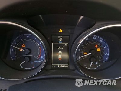 Zdjęcie 9 z 13 samochodu: 2017 TOYOTA COROLLA IM BASE VIN:JTNKARJE3HJ527519 - miniatura