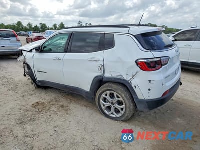 Drugie zdjęcie samochodu z przodu: 2024 JEEP COMPASS LATITUDE VIN:3C4NJDBN5RT119438 - miniatura