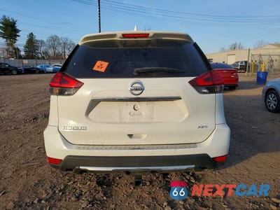 Zdjęcie 6 z 13 samochodu: 2017 NISSAN ROGUE S VIN:KNMAT2MV3HP501917 - miniatura