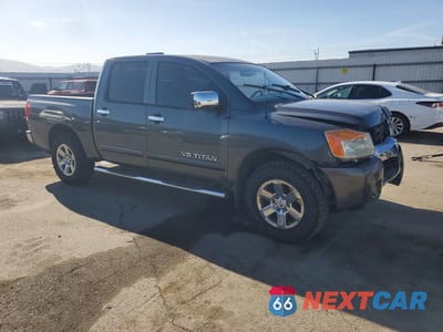 Czwarte zdjęcie samochodu z boku: 2011 NISSAN TITAN SV VIN:1N6BA0ED7BN307315 - miniatura
