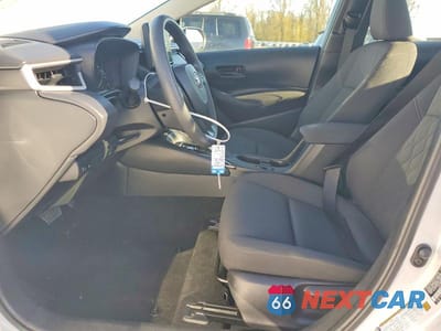 Zdjęcie 7 z 13 samochodu: 2025 TOYOTA COROLLA HYBRID LE VIN:JTDBCMFE0SJ043163 - miniatura