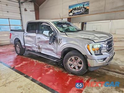 Czwarte zdjęcie samochodu z boku: 2023 FORD F150 SUPERCREW VIN:1FTEW1EP2PFA60594 - miniatura