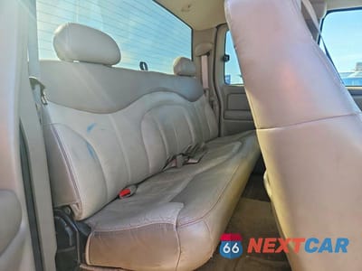 Zdjęcie 10 z 11 samochodu: 2001 GMC SIERRA K1500 C3 VIN:2GTEK69U511332143 - miniatura