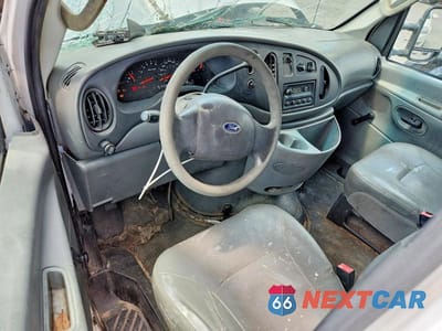 Zdjęcie 8 z 13 samochodu: 2008 FORD ECONOLINE E250 VAN VIN:1FTNE24W88DA27498 - miniatura