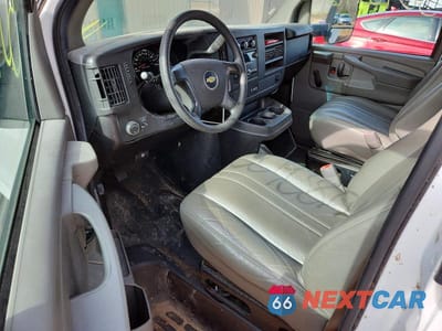Zdjęcie 8 z 12 samochodu: 2014 CHEV EXPRESS G3500 VIN:1GB3G3CG5E1127495 - miniatura