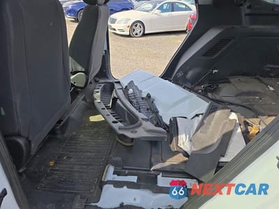 Zdjęcie 9 z 12 samochodu: 2022 CHEVROLET TAHOE K1500 VIN:1GNSKLED8NR304848 - miniatura