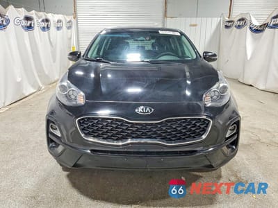 Piąte zdjęcie samochodu w środku: 2020 KIA SPORTAGE LX VIN:KNDPMCAC9L7799818 - miniatura