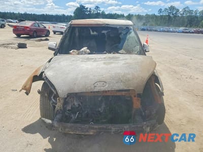 Piąte zdjęcie samochodu w środku: 2013 KIA SOUL BASE VIN:KNDJT2A56D7544968 - miniatura
