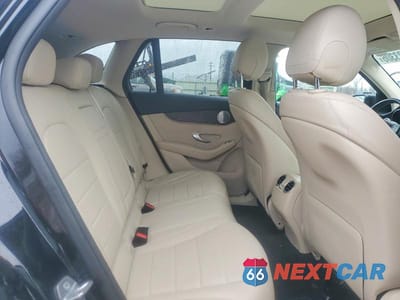 Zdjęcie 11 z 13 samochodu: 2019 MERCEDES-BENZ GLC 300 4MATIC VIN:WDC0G4KB6KF659485 - miniatura