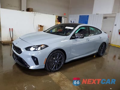 2026 BMW M235XI WBA33GG03T7V05994 - główne zdjęcie licytacji z USA - miniatura