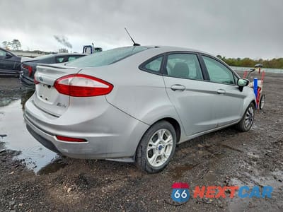 Trzecie zdjęcie samochodu z tyłu: 2014 FORD FIESTA SE VIN:3FADP4BJ5EM171962 - miniatura