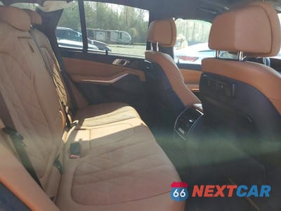 Zdjęcie 11 z 14 samochodu: 2023 BMW X5 XDRIVE45E VIN:5UXTA6C04P9N60911 - miniatura