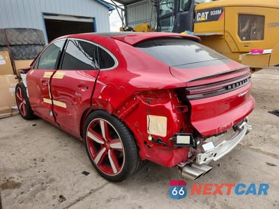Drugie zdjęcie samochodu z przodu: 2025 PORSCHE CAYENNE S COUPE VIN:WP1BL2AY5SDA39872 - miniatura