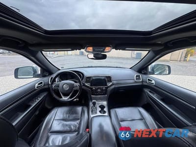Zdjęcie 9 z 10 samochodu: 2020 JEEP GRAND CHEROKEE LIMITED VIN:1C4RJFBG5LC179625 - miniatura