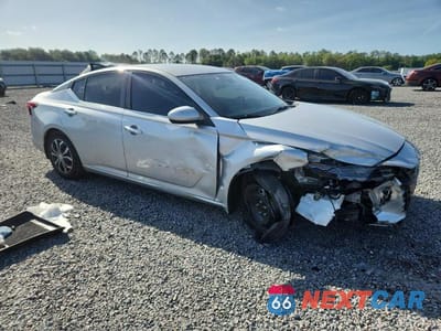 Czwarte zdjęcie samochodu z boku: 2023 NISSAN ALTIMA 2.5 S VIN:1N4BL4BV1PN411247 - miniatura