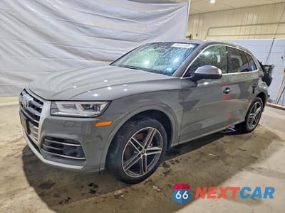 2019 AUDI SQ5 PRESTIGE WA1C4AFY8K2131814 - główne zdjęcie licytacji z USA - miniatura