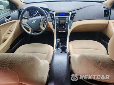 Zdjęcie 8 z 12 samochodu: 2011 HYUNDAI SONATA GLS VIN:5NPEB4AC7BH154971 - miniatura