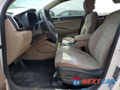 Zdjęcie 7 z 13 samochodu: 2019 HYUNDAI TUCSON SEL VIN:KM8J33AL5KU062443 - miniatura