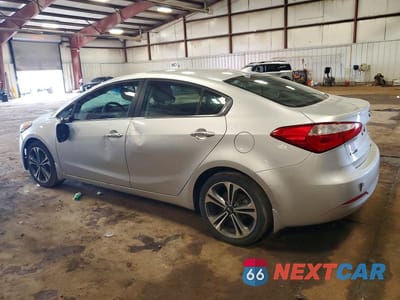 Drugie zdjęcie samochodu z przodu: 2014 KIA FORTE EX VIN:KNAFX4A89E5096042 - miniatura