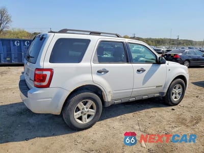 Trzecie zdjęcie samochodu z tyłu: 2008 FORD ESCAPE HEV VIN:1FMCU49H88KB93849 - miniatura