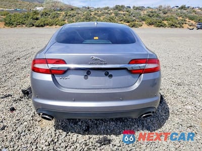 Zdjęcie 6 z 12 samochodu: 2015 JAGUAR XF 2.0T PREMIUM VIN:SAJWA0FS4FPU65432 - miniatura