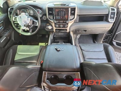 Zdjęcie 8 z 11 samochodu: 2020 RAM 1500 LARAMIE VIN:1C6RREJT3LN152968 - miniatura