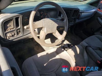 Zdjęcie 8 z 12 samochodu: 2004 CHEVROLET SILVERADO C1500 VIN:1GCEC19X54Z269387 - miniatura