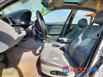Zdjęcie 7 z 13 samochodu: 2002 BMW 325 I VIN:WBAEV33482KL76070 - miniatura