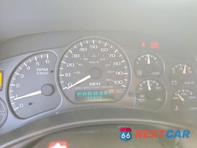 Zdjęcie 9 z 13 samochodu: 2002 CHEVROLET SUBURBAN K1500 VIN:1GNFK16T42J208091 - miniatura