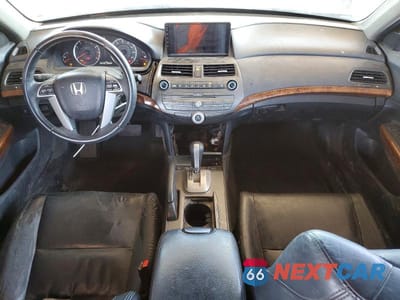Zdjęcie 8 z 12 samochodu: 2012 HONDA ACCORD SE VIN:1HGCP2F60CA160430 - miniatura