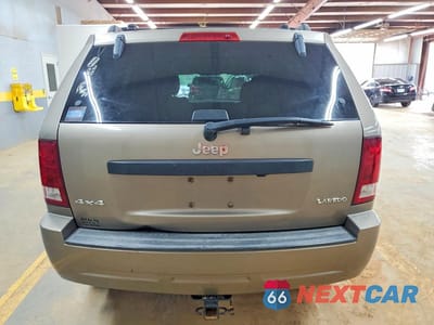 Zdjęcie 6 z 13 samochodu: 2005 JEEP GRAND CHEROKEE LAREDO VIN:1J4GR48K15C680900 - miniatura