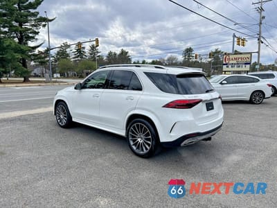 Trzecie zdjęcie samochodu z tyłu: 2024 MERCEDES-BENZ GLE 350 4MATIC VIN:4JGFB4FB1RA969992 - miniatura