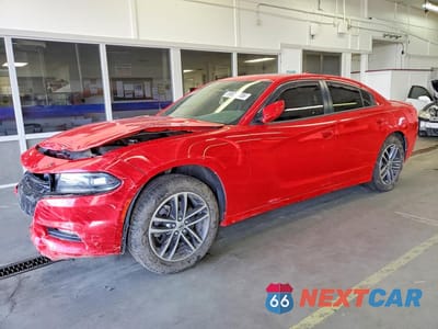 2019 DODGE CHARGER SXT 2C3CDXJG4KH611688 - główne zdjęcie licytacji z USA - miniatura
