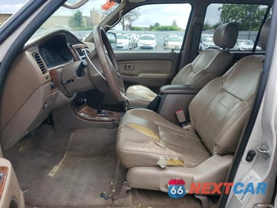Zdjęcie 7 z 13 samochodu: 2000 TOYOTA 4RUNNER LIMITED VIN:JT3GN87R4Y0139826 - miniatura