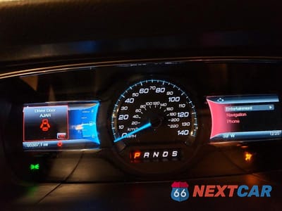 Zdjęcie 9 z 11 samochodu: 2015 FORD TAURUS SEL VIN:1FAHP2E8XFG208661 - miniatura