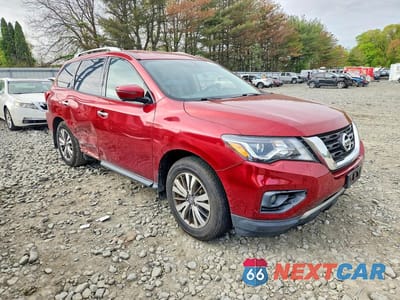 Czwarte zdjęcie samochodu z boku: 2019 NISSAN PATHFINDER SL VIN:5N1DR2MM1KC610406 - miniatura