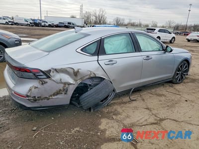 Trzecie zdjęcie samochodu z tyłu: 2024 HONDA ACCORD TOURING HYBRID VIN:1HGCY2F8XRA010140 - miniatura