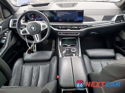 Zdjęcie 8 z 13 samochodu: 2023 BMW X7 M60I VIN:5UX33EM07P9P22727 - miniatura