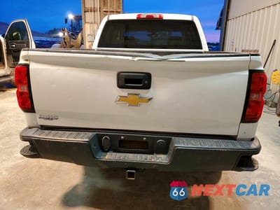 Zdjęcie 6 z 12 samochodu: 2016 CHEVROLET SILVERADO K1500 VIN:3GCUKNEC4GG256207 - miniatura
