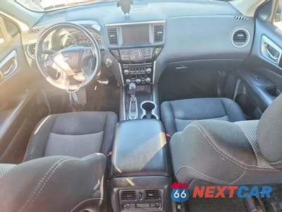 Zdjęcie 8 z 12 samochodu: 2018 NISSAN PATHFINDER SV VIN:5N1DR2MM2JC632932 - miniatura
