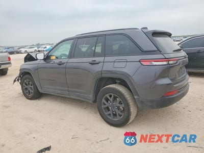 Drugie zdjęcie samochodu z przodu: 2024 JEEP GRAND CHEROKEE LAREDO VIN:1C4RJHAG0RC141919 - miniatura